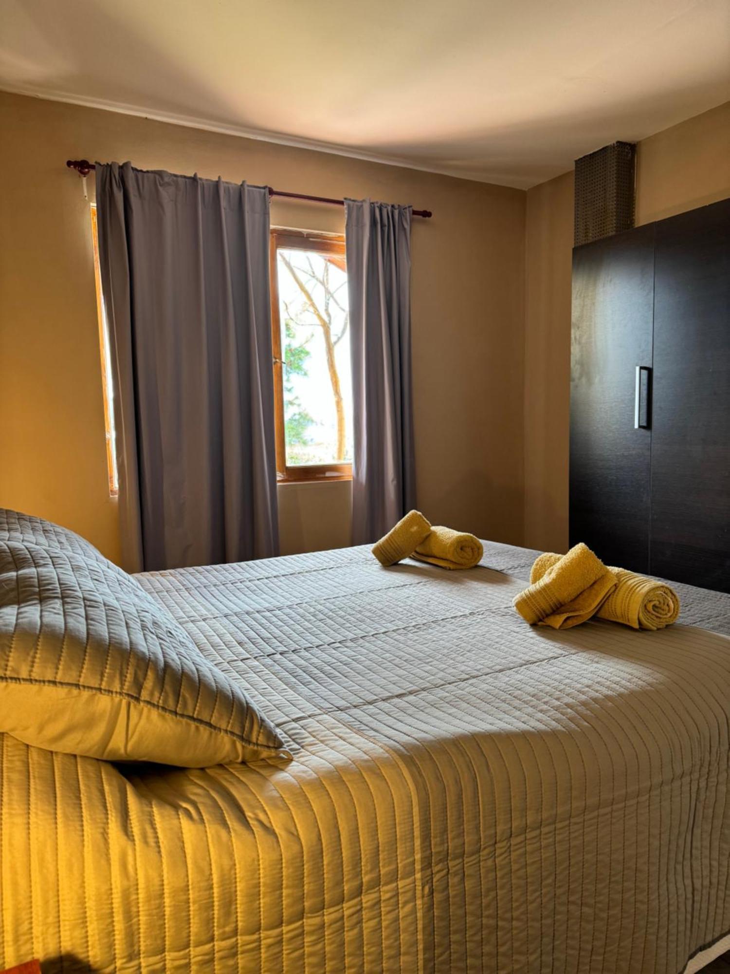 Hostel I Keu Ken Эль-Калафате Экстерьер фото